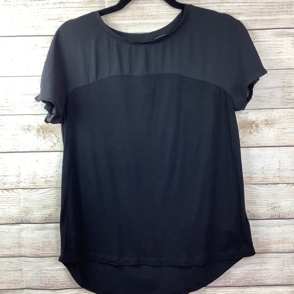 Tahari sheer top tee size small